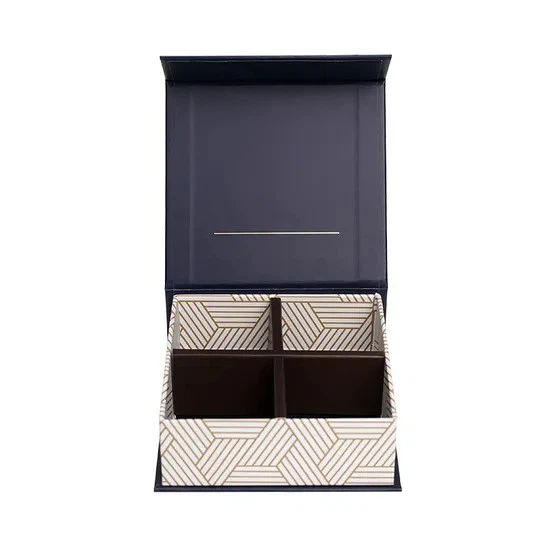 Custom High Quality Brand Logo Premium Luxury Candy Food Gift Boxes Recyclable Chocolate Candy Gift Magnet Macaron Bakery Packaging Gift Box With Divider